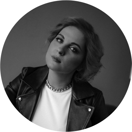 Анна Зуева